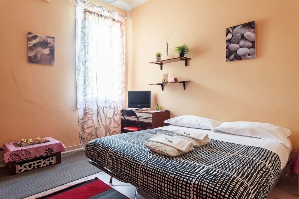 Stazione Centrale Bed and Breakfast Bolonia Exterior foto