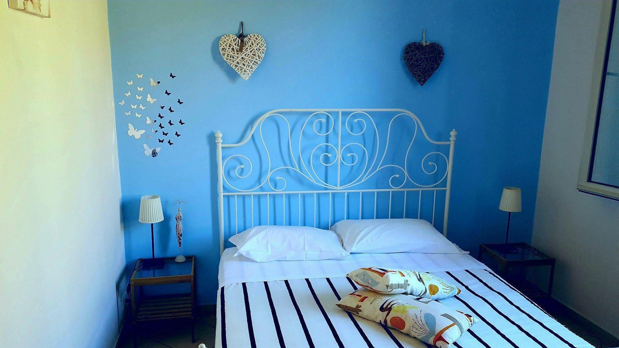 Stazione Centrale Bed and Breakfast Bolonia Exterior foto